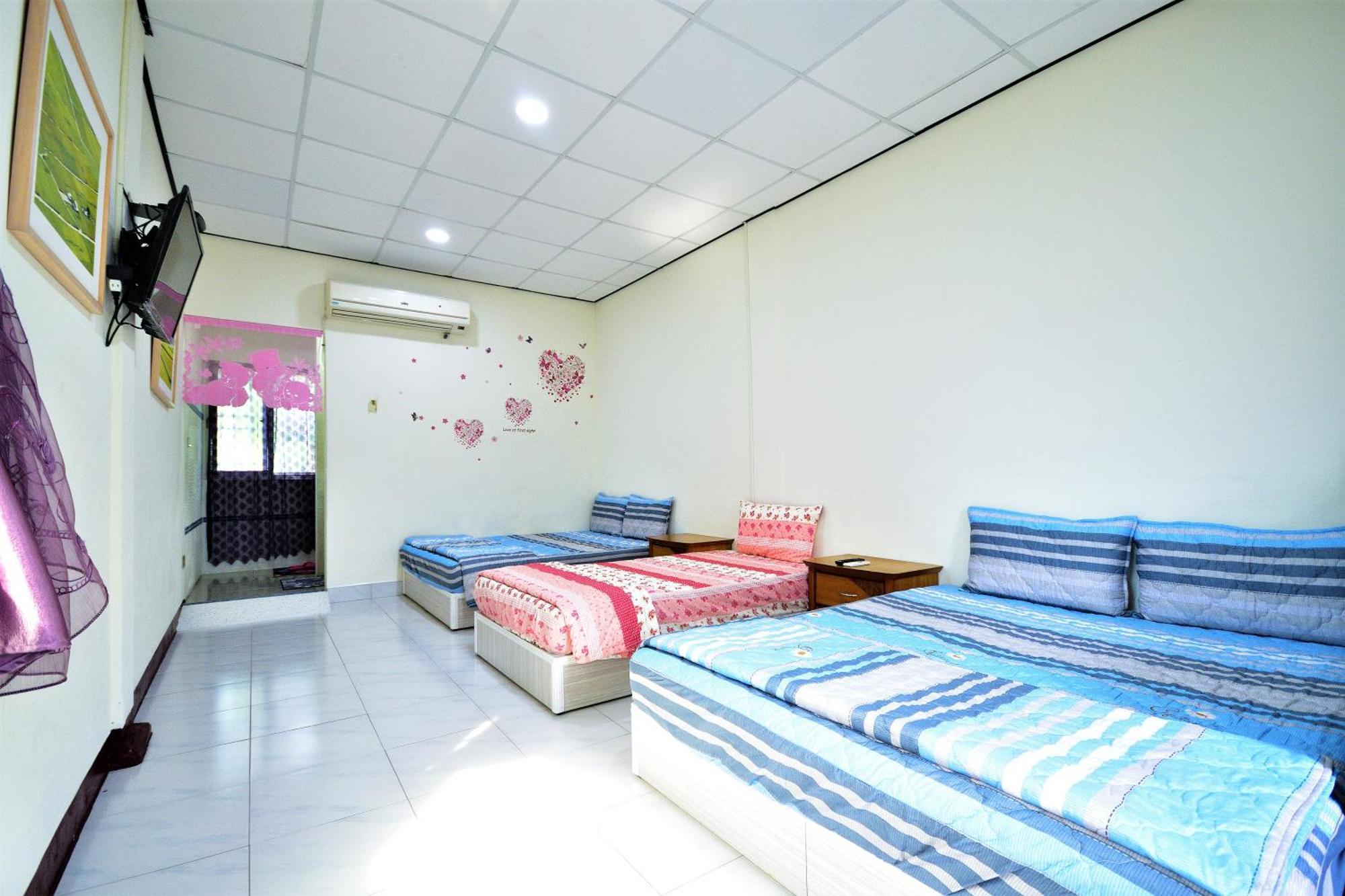 XI Cun Homestay Donghe Exterior photo